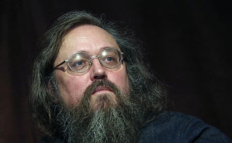 Лишенный сана протодиакон Кураев сообщил о решении уехать из России