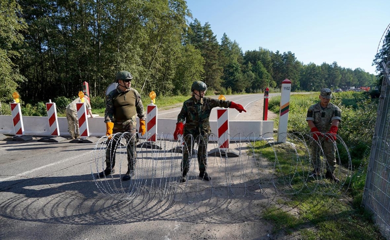 Литва будет выдавать уехавшим с родины белорусам &laquo;паспорта