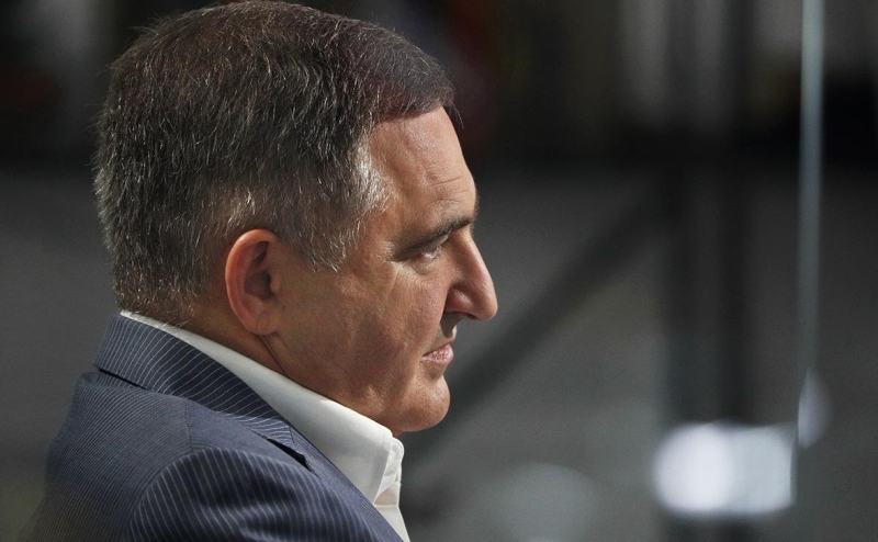 Лондон снял санкции с бывшего первого зампреда «Сбера» Хасиса