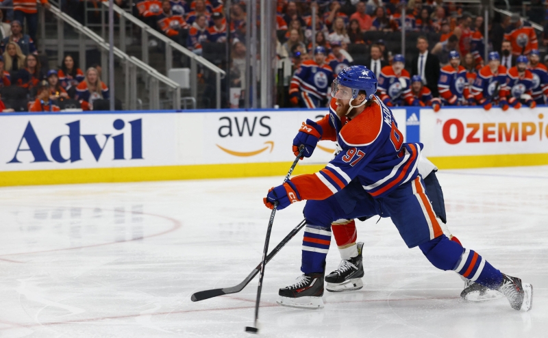 Лучший бомбардир десятилетия в финале НХЛ побил рекорды Малкина и