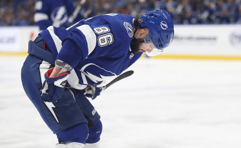 Лучший российский хоккеист сезона побил рекорд и вылетел из Кубка