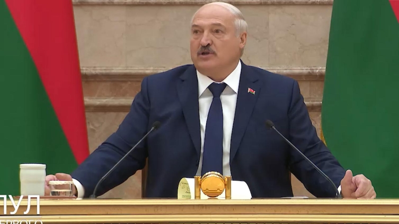 Лукашенко рассказал о болезни и заявил, что умирать не собирается