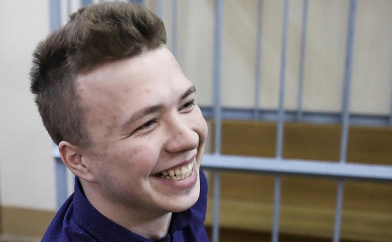 Лукашенко заявил, что все 30 лет на посту президента боится вождизма