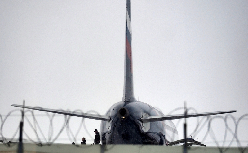 Магазины duty free запросили помощь из-за «критического» положения