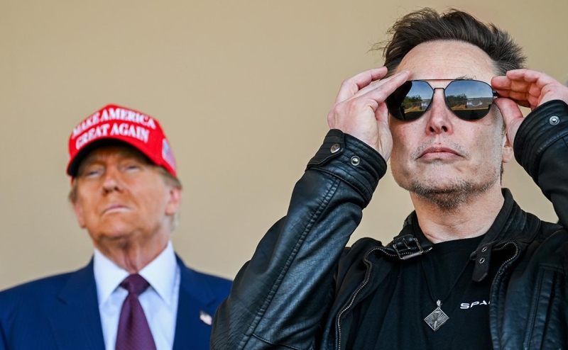 Майк Джонсон переизбрался на пост спикера палаты представителей США