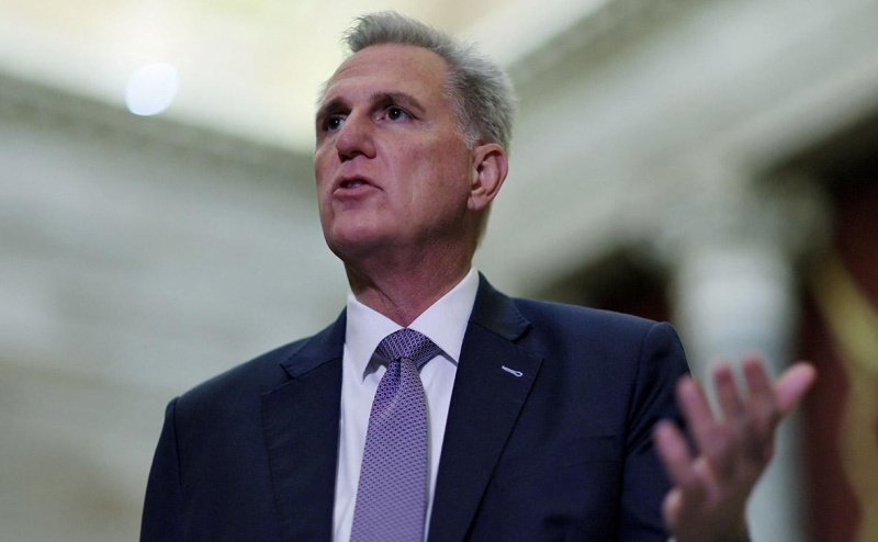 Маккарти раскритиковал включение денег для Киева во временный бюджет