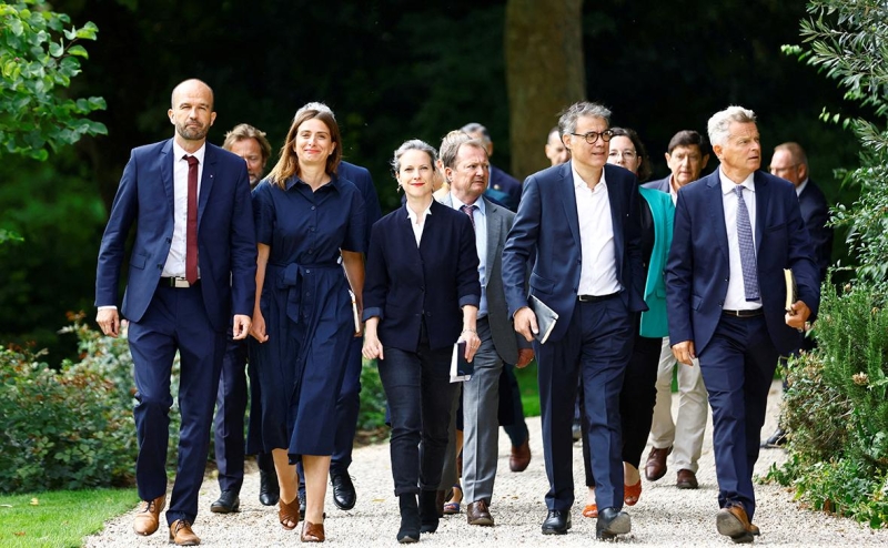 Макрон исключил назначение кандидата левых премьером