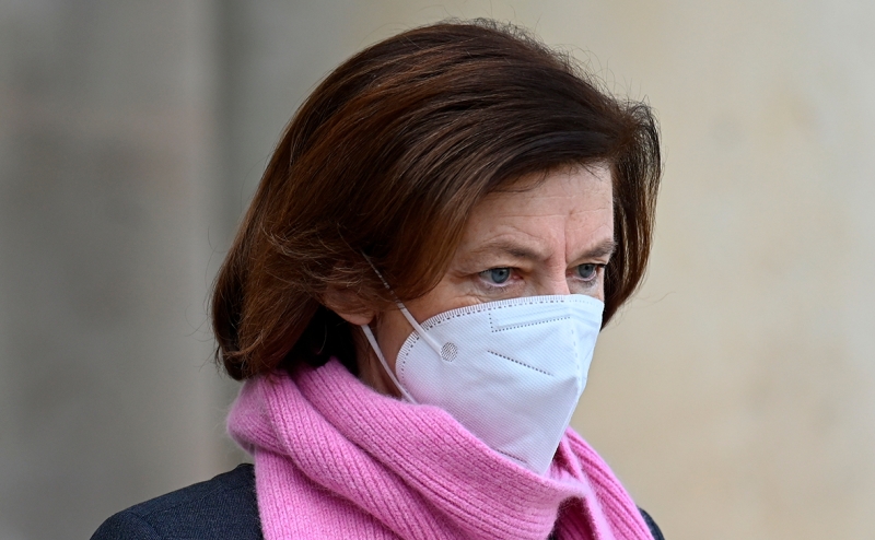 Макрон назвал Минск «вассалом» и «соучастником» боев на Украине