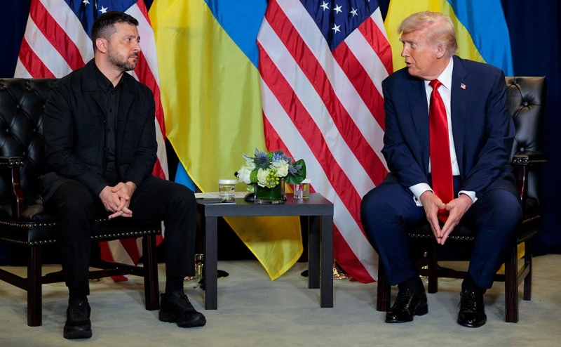 Макрон пригрозил России «расплатой» в случае отказа от переговоров