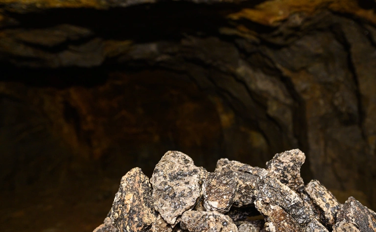 Макрон заявил о «веской причине» у Трампа возобновить диалог с Путиным