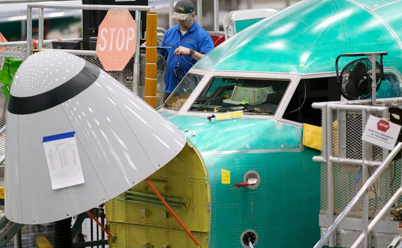 Мантуров ответил на вопрос о Boeing и Airbus фразой «получили урок»