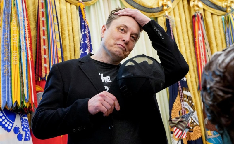 Маск извинился за свои посты о Трампе