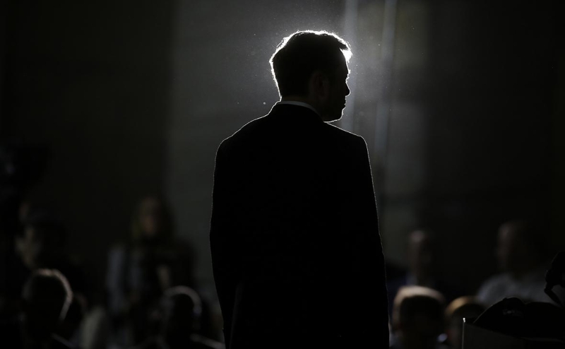 Маск пообещал уничтожить призвавших расследовать его контакты с