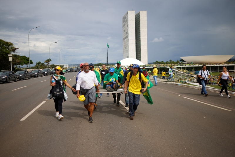 Массовые беспорядки в Бразилии. Фоторепортаж