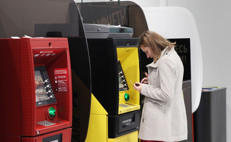 Mastercard изменит комиссии за переводы по номеру телефона