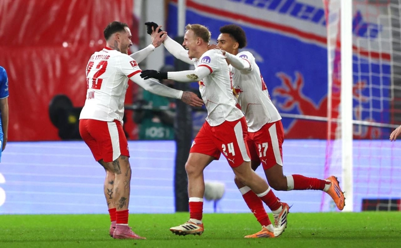 Матч чемпионата Германии по футболу перенесли из-за снегопада