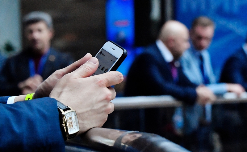 Матвиенко назвала нереалистичной блокировку соцсетей в России