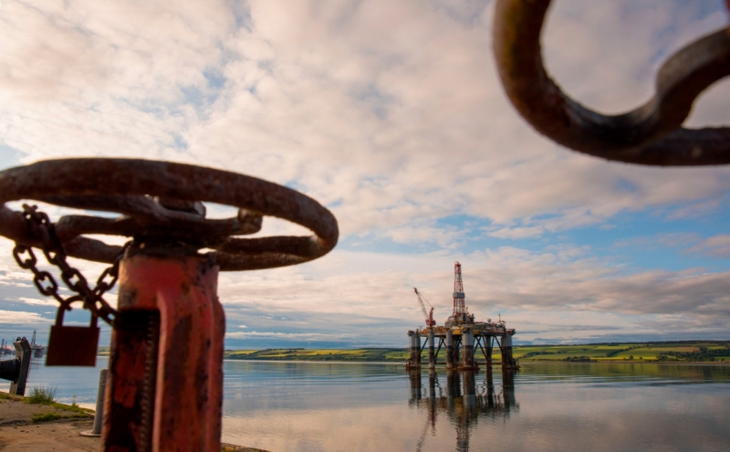 МЭА назвало цену нефти при достижении полной углеродной нейтральности