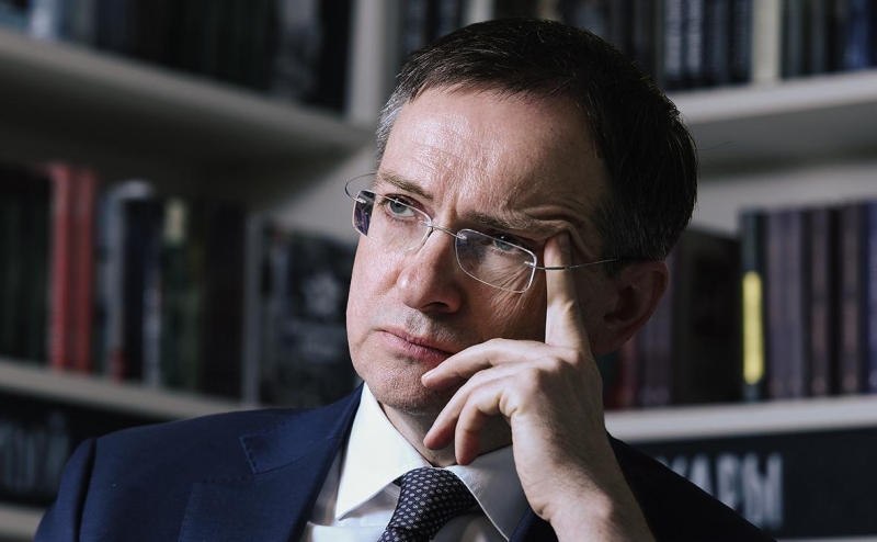 Мединский призвал отказаться от оценок Сталина по формуле