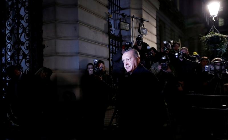 Мединский заявил, что делегации «топчутся на месте» по главным вопросам