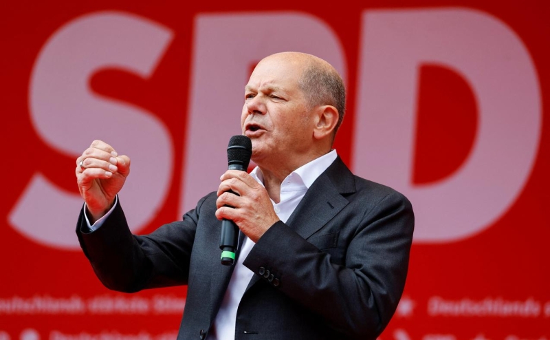 Медведев назвал Шольца &laquo;протухшей колбасой&raquo; и призвал его покаяться