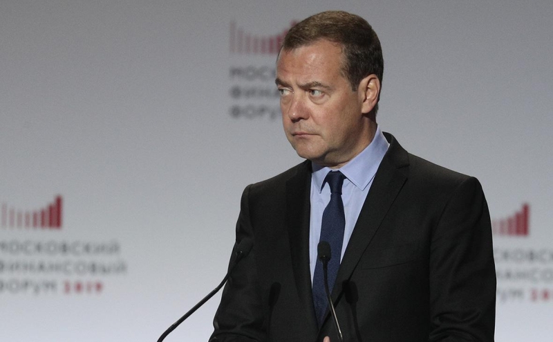 Медведев пригрозил оставить &laquo;мокрое место&raquo; в ответ на превентивный