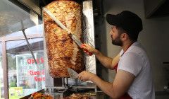 Медведев призвал к &laquo;прямому уничтожению террористов&raquo; из-за удара по