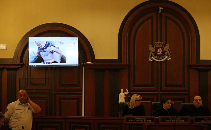 Медведев сравнил войну в Южной Осетии с боями на Украине