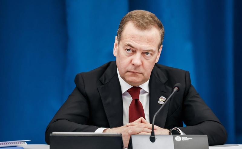 Медведев увидел в ультиматуме Трампа шаг к войне с США