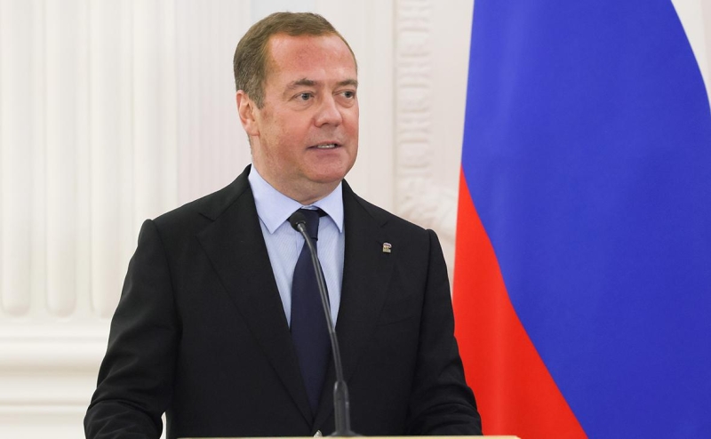 Медведев заявил, что у России был риск попасть в &laquo;переговорный капкан&raquo;