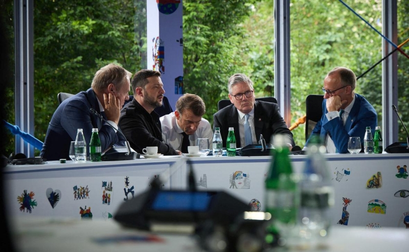 Мерц попытался уладить спор Макрона и Мелони из-за инициатив по