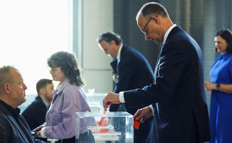 Мерц провалил первое голосование на должность канцлера ФРГ