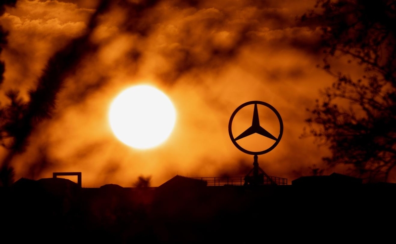 Mercedes-Benz отключил российских дилеров от программного обеспечения