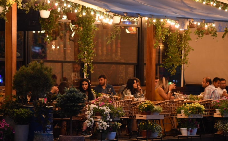 Мэрия Москвы пояснила, как будут работать &laquo;свободные от COVID зоны&raquo;