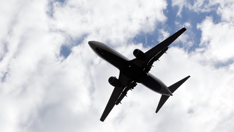 Места у окон без окон стали причиной исков к авиакомпаниям в США