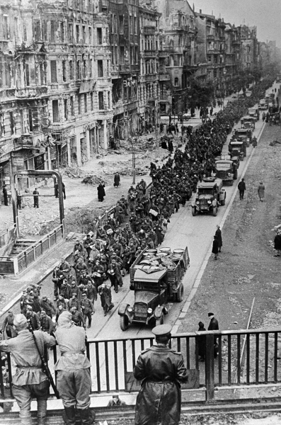 Метр за метром к Рейхстагу: как 80 лет назад пал Берлин