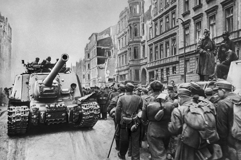Метр за метром к Рейхстагу: как 80 лет назад пал Берлин