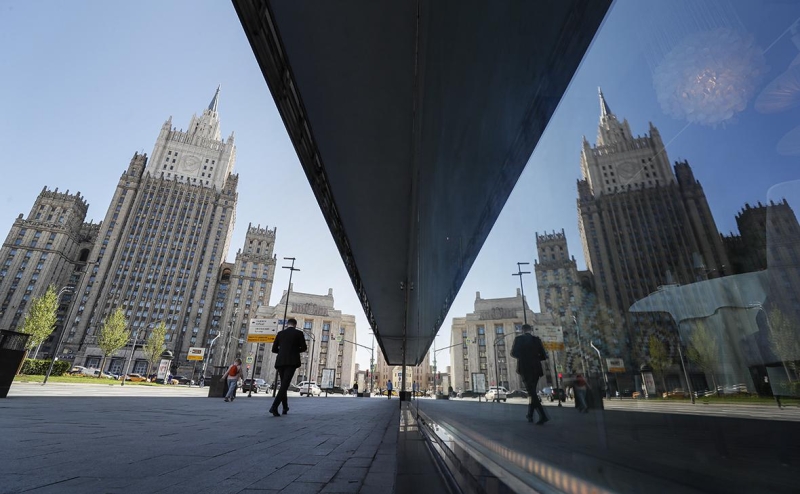 МИД и Минобороны изучат данные об упавшей у берегов России ракете КНДР