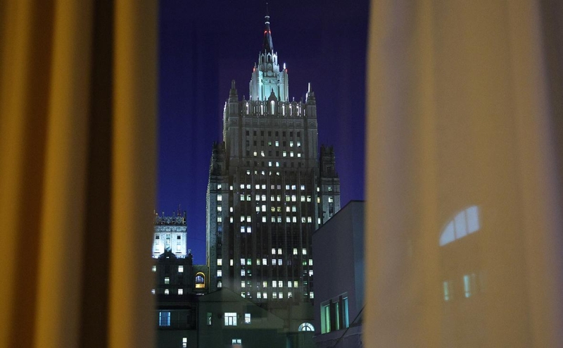 МИД назвал условия возвращения к договору о ядерных ракетах