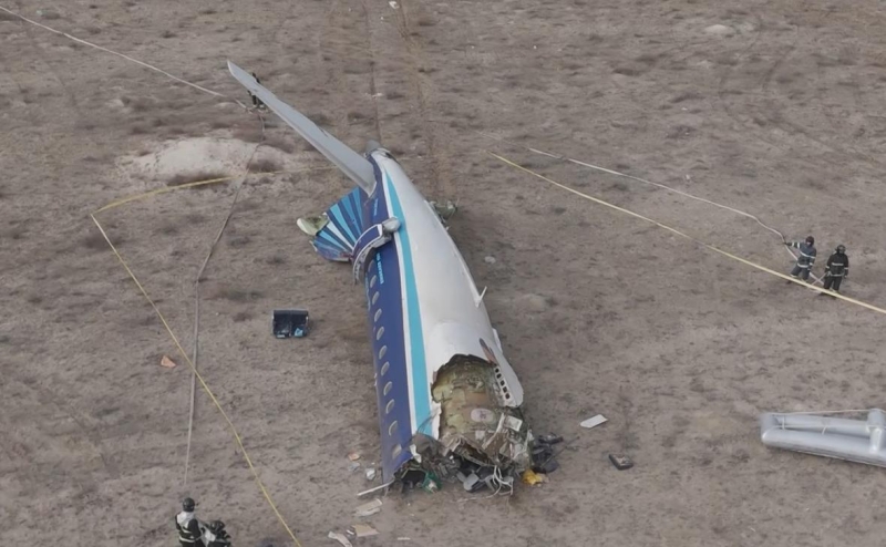 МИД опроверг данные о невыплате страховок после крушения самолета AZAL