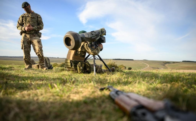 МИД предупредил о рисках гражданской авиации из-за поставок Украине