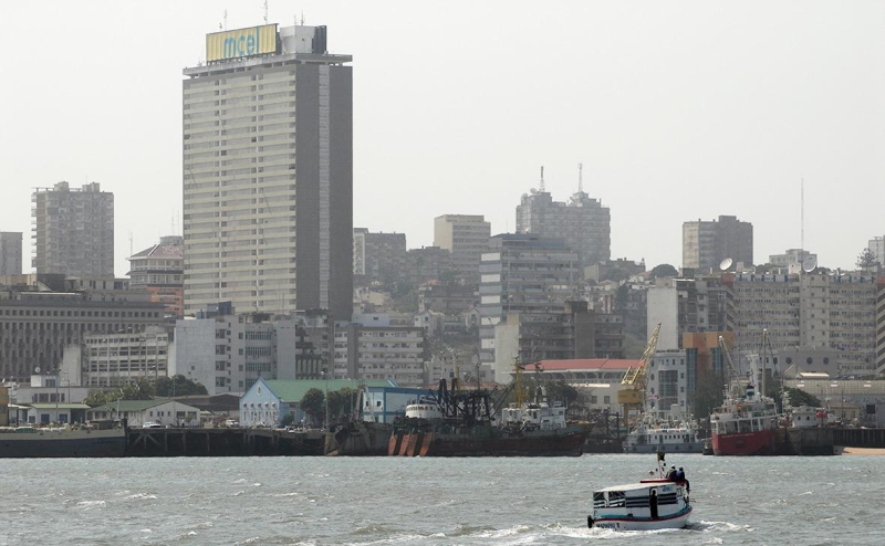 МИД рассказал о состоянии застрявших в порту Мапуту российских моряков