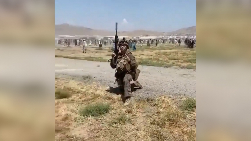 МИД России предложил помощь в эвакуации любого количества афганцев