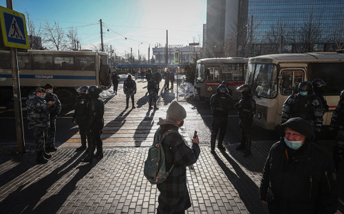 МИД счел нерабочей «санкционную кнопку» ЕС после решения по Навальному