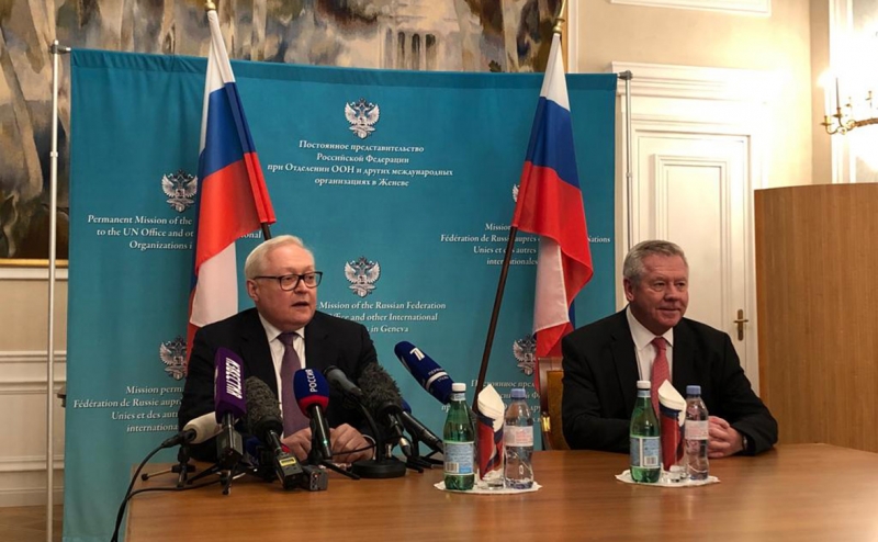 МИД заявил об отсутствии попыток «обойти острые углы» в переговорах с США