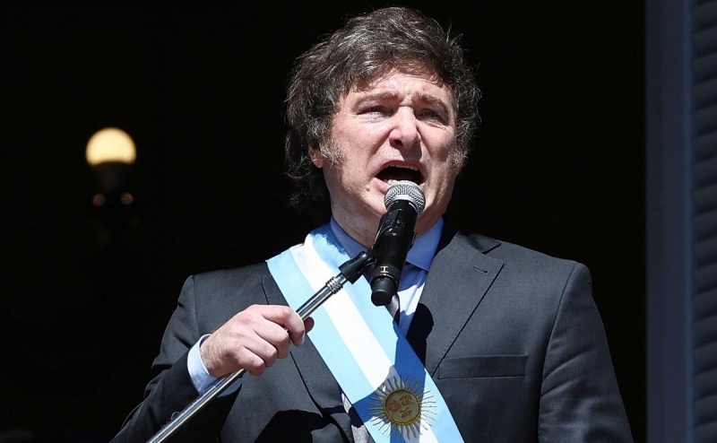 Милей тайно принял присягу нового правительства Аргентины