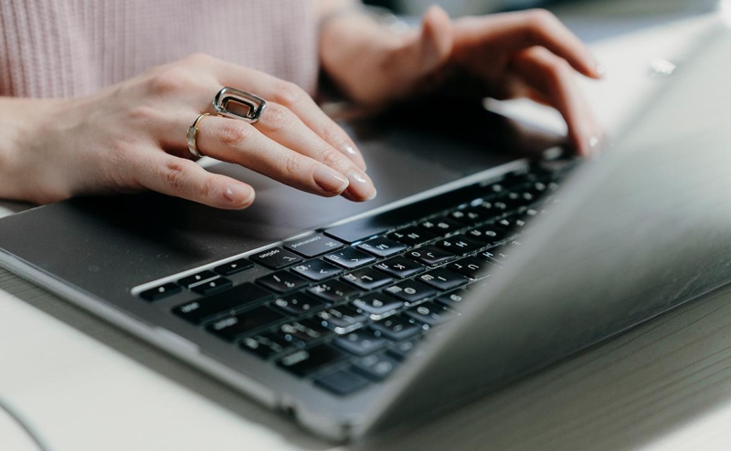 Минцифры исключило версию о сбое Рунета из-за вмешательства