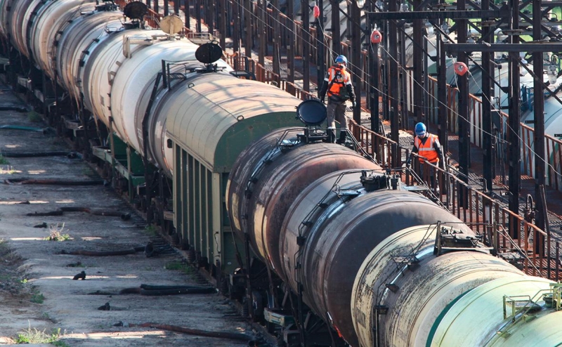 Минэнерго предложило продлить запрет экспорта бензина на осень