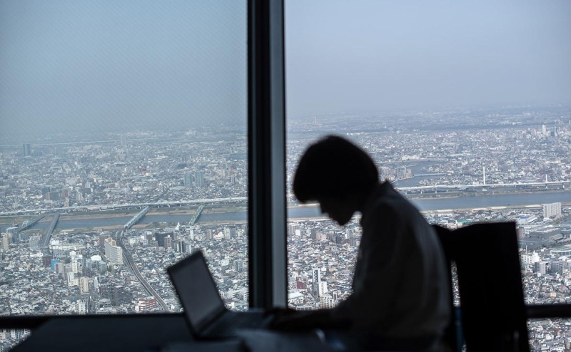 Минфин объяснил налоговые поправки для уехавших россиян