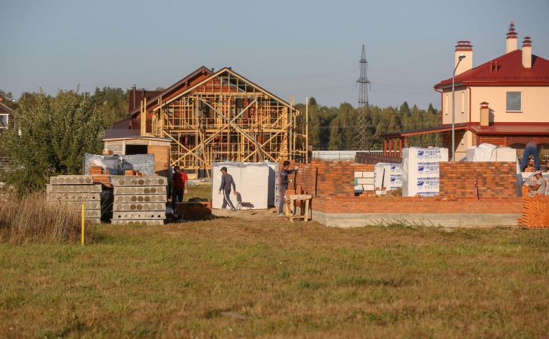 Минфин сообщил о плане сделать упор на ИЖС при выдаче семейной ипотеки